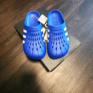 NWT Adidas Adilette clogs